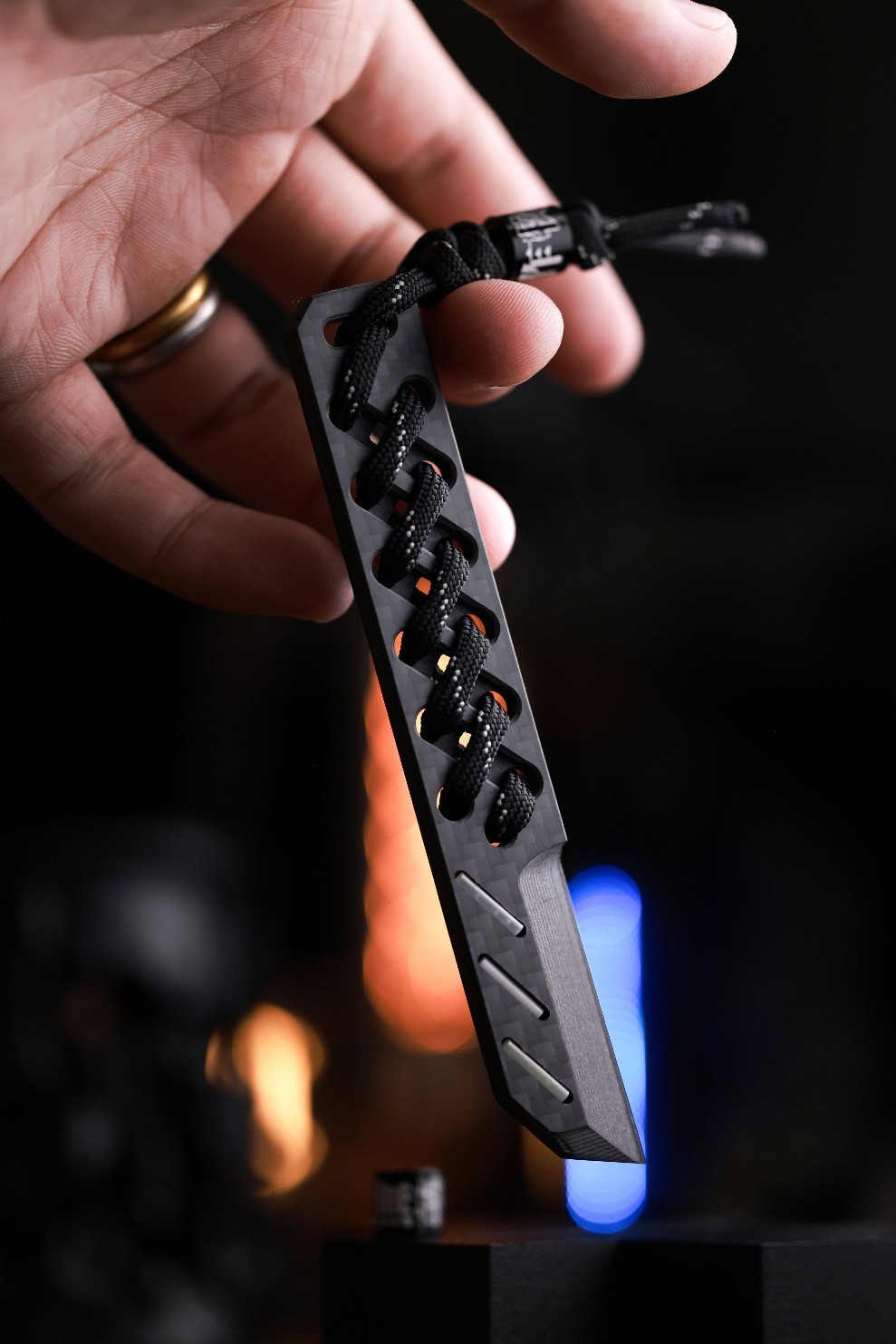 EDC Tool Black Carbon Fiber Pry Bar Multi Tool Lightweight Hollow Design