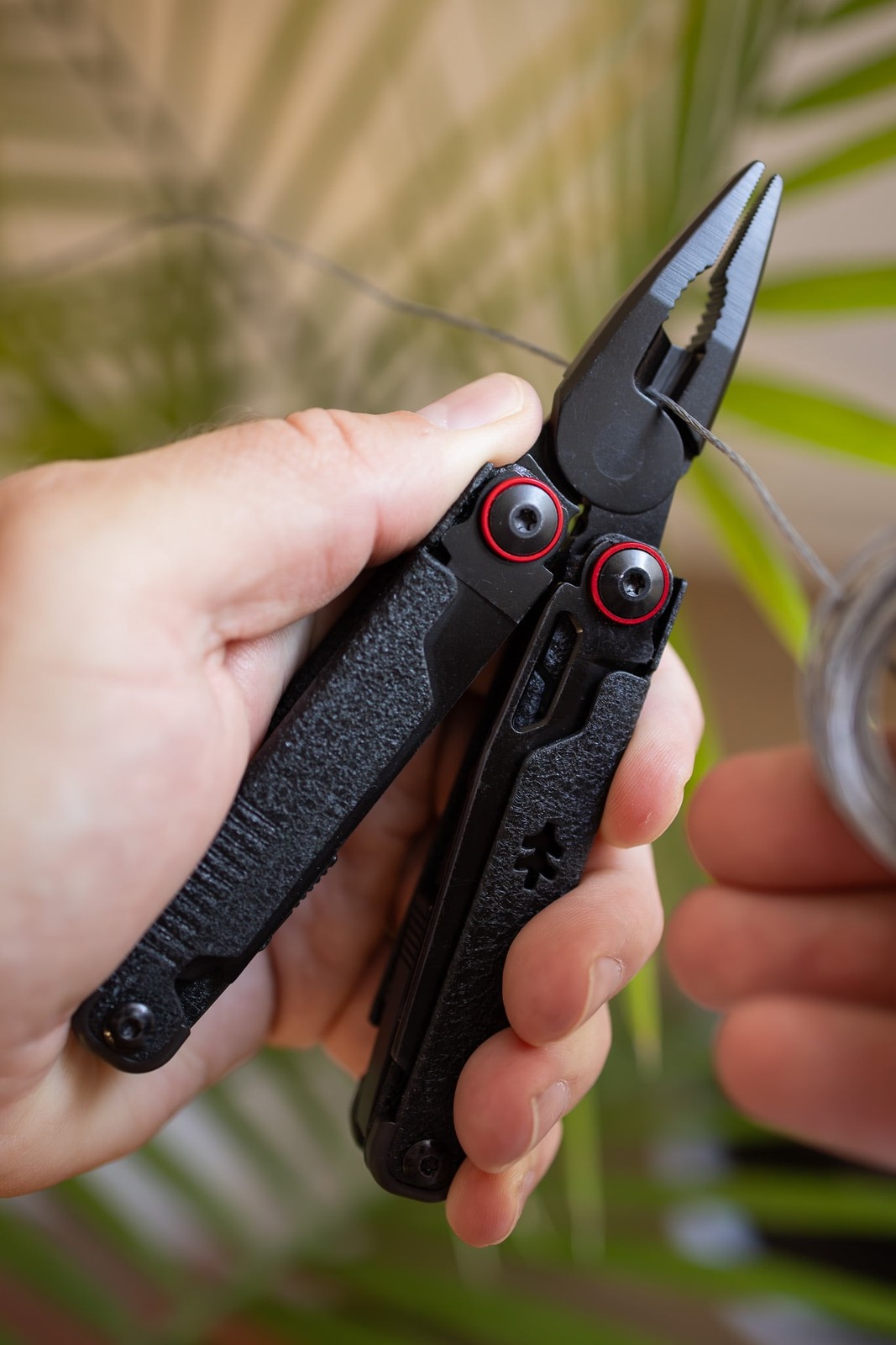 Praktisch Aus-8 Steel 17-in-1 Folding Multi Tool W/ Leather Sheath