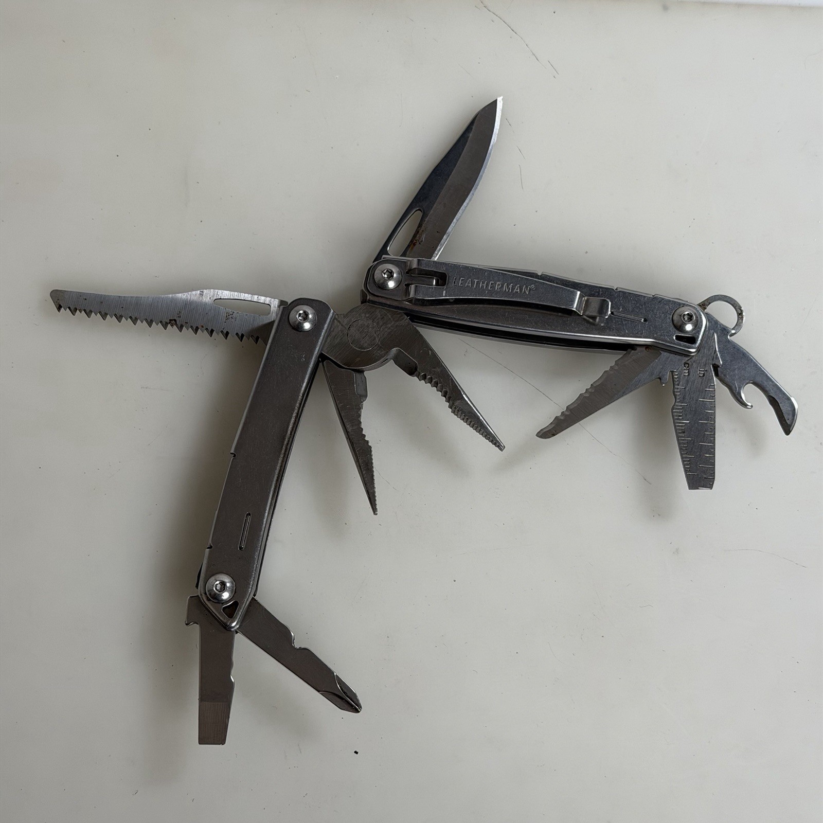 Leatherman Sidekick Multi-Tool 14-In-1 Spring-Action Pliers Stainless Steel USA