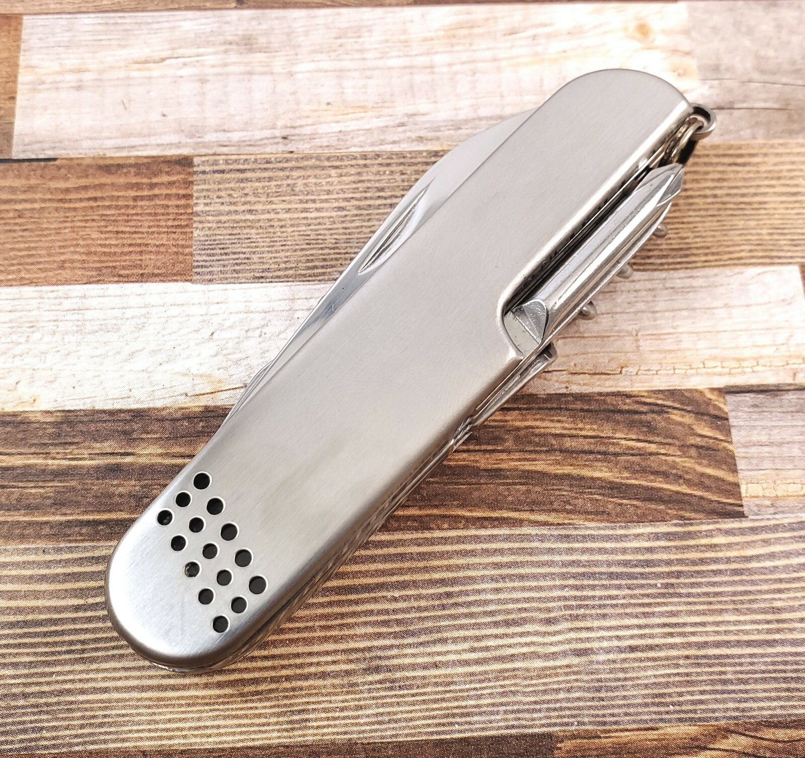 Multi-Tool Stainless Steel Pocket Knife with nylon Belt Holster