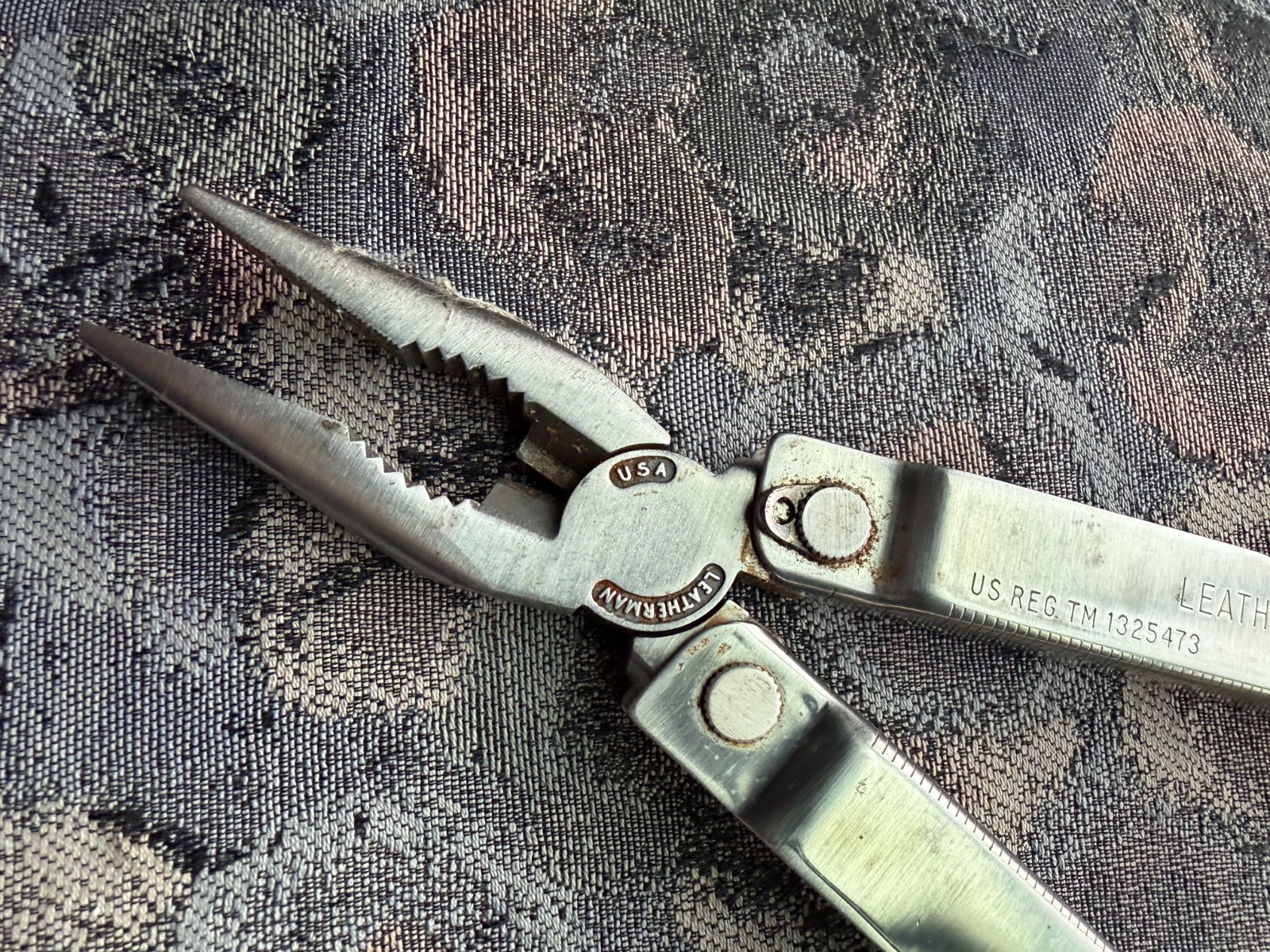 Vintage Original Leatherman Multi-Tool Portland OR. MADE IN USA w/Leather Case