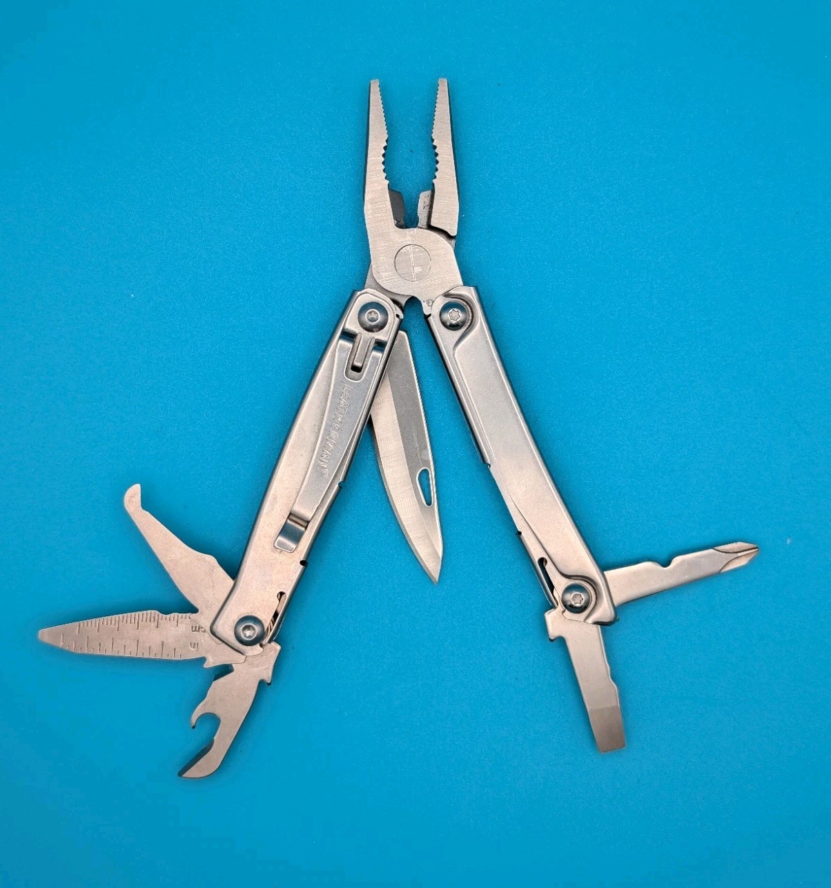 Leatherman Rev 3.8″ Multi-Tool, Stainless!