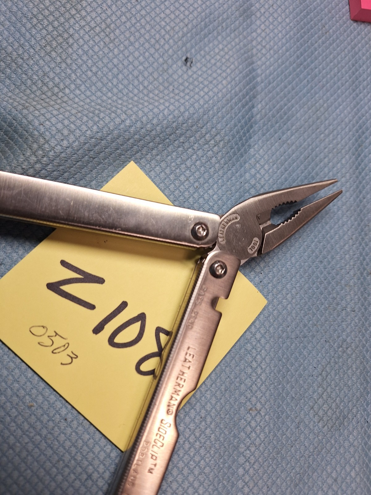 1 Vintage Leatherman SIDECLIP Multi Tool Collectible EXCELLENT LOT Z108
