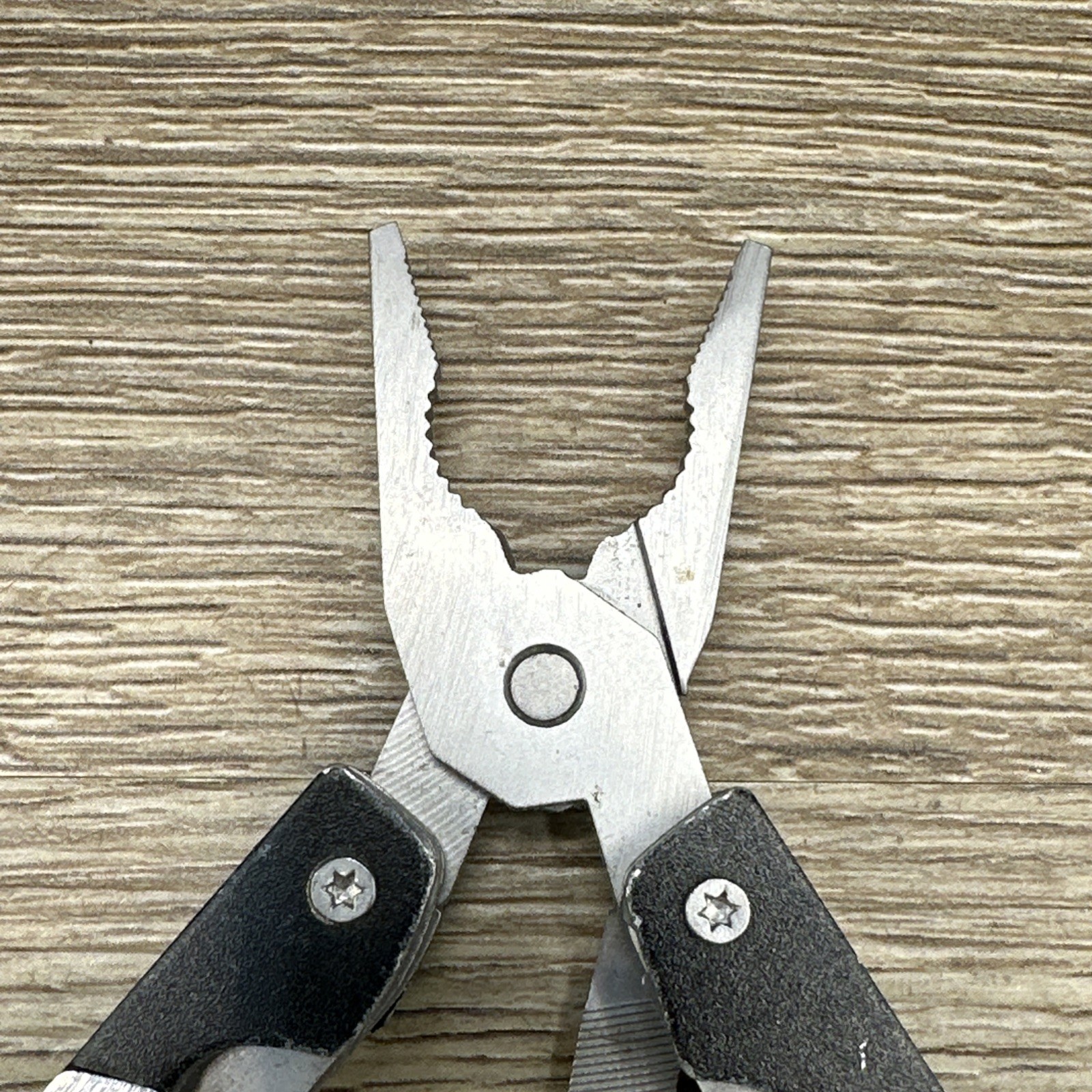 Gerber Vise Multi Tool Multitool Knife Pliers Folding EDC Tool