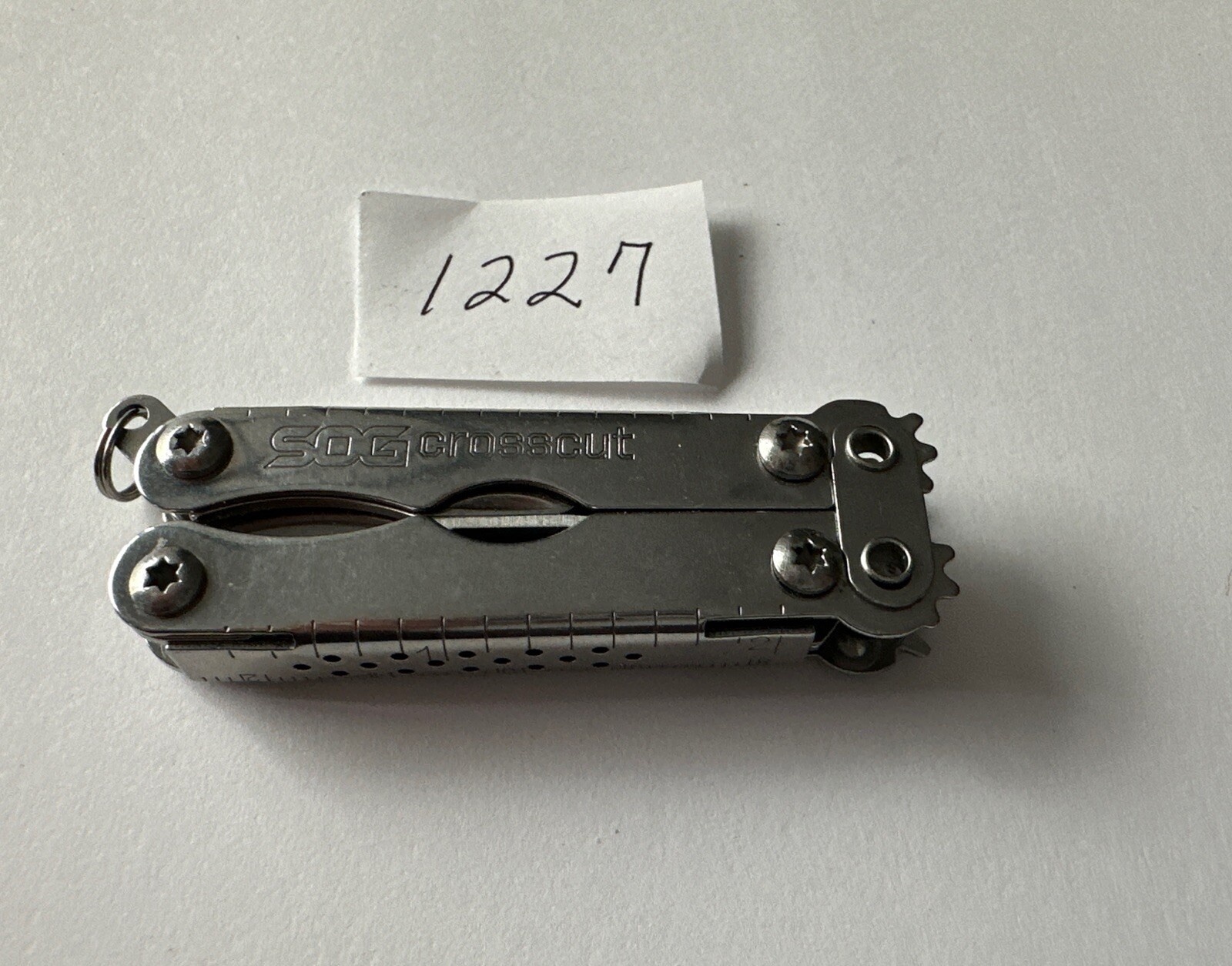 SOG Crosscut Multi Tool Scissors Knife File Tweezer Excellent Used Condition