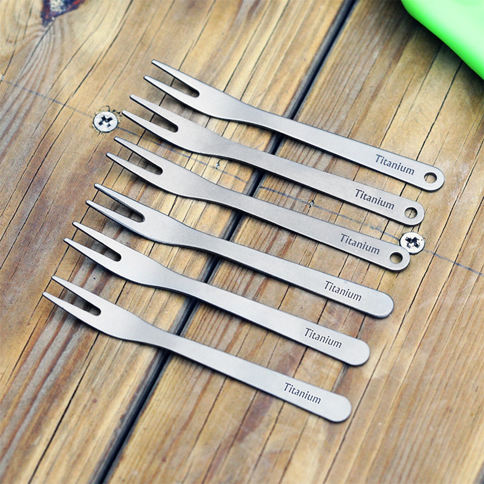 Tiartisan Pure Titanium Fork 92 x 9 x 1.3 mm for Fruit and Dessert Use