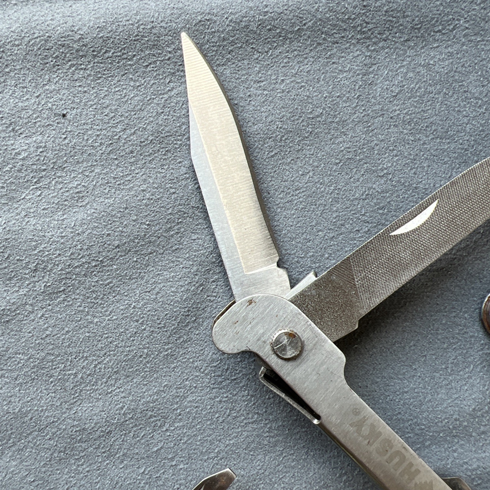 Set of 3 Husky Stainless Steel Multitool (Multi Tool) Knife Folding Pliers.