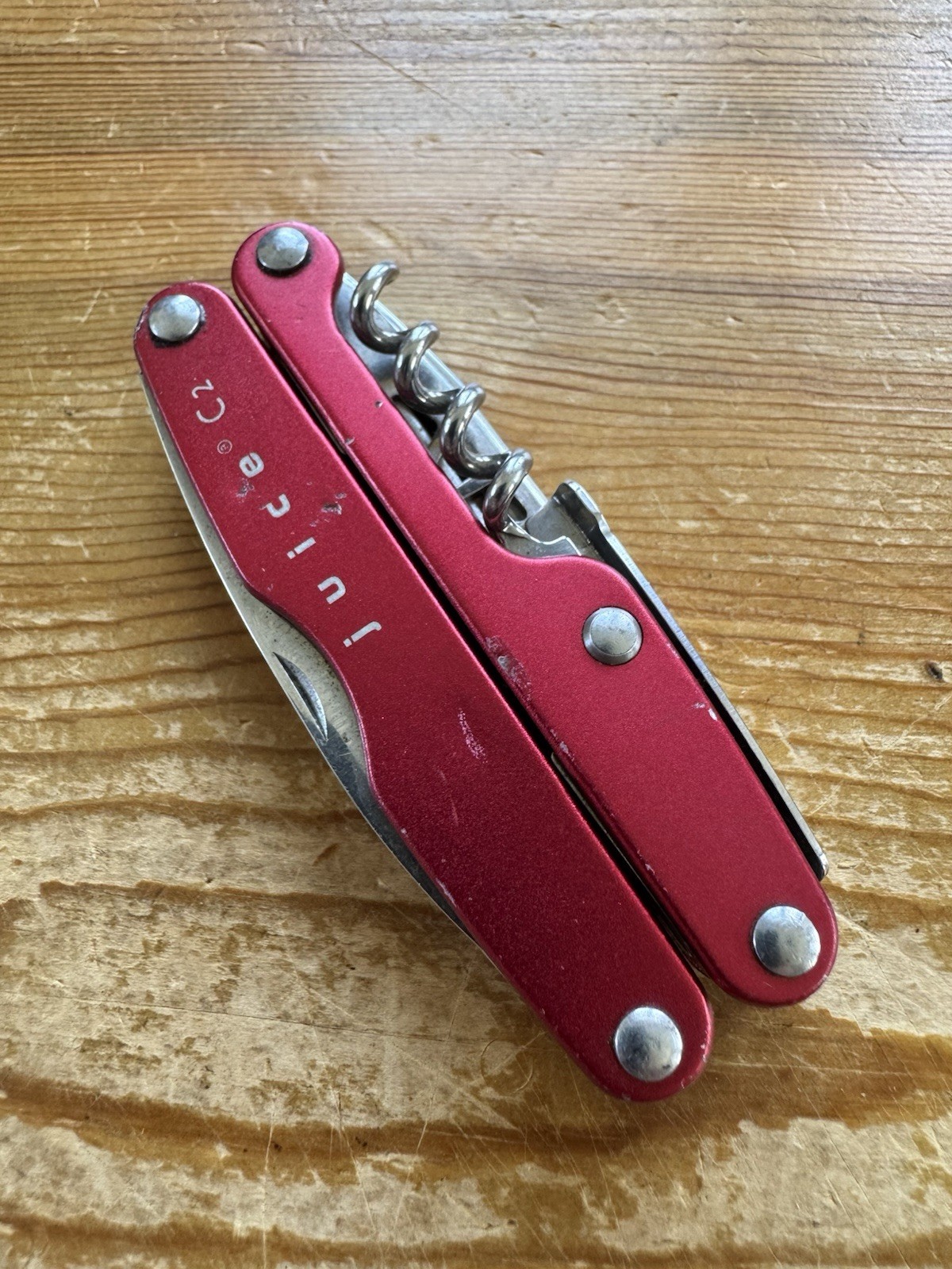 Leatherman Juice C2 Red Multi Tool! RETIRED!