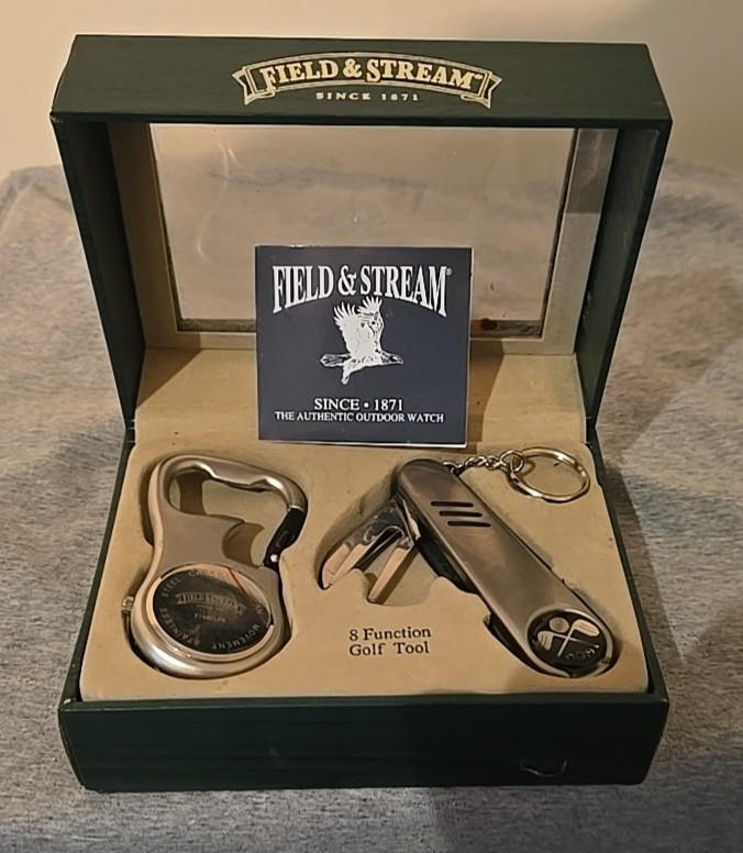 Field & Stream Men’s Watch and 8-Function Golf Tool gift set box damaged