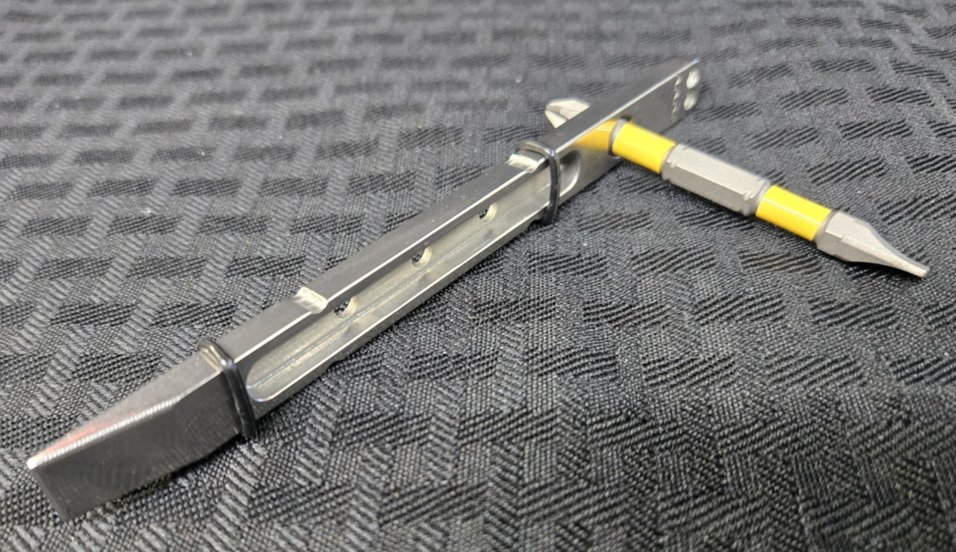 EDC Custom Pry Bar Tool, Made in CPM154
