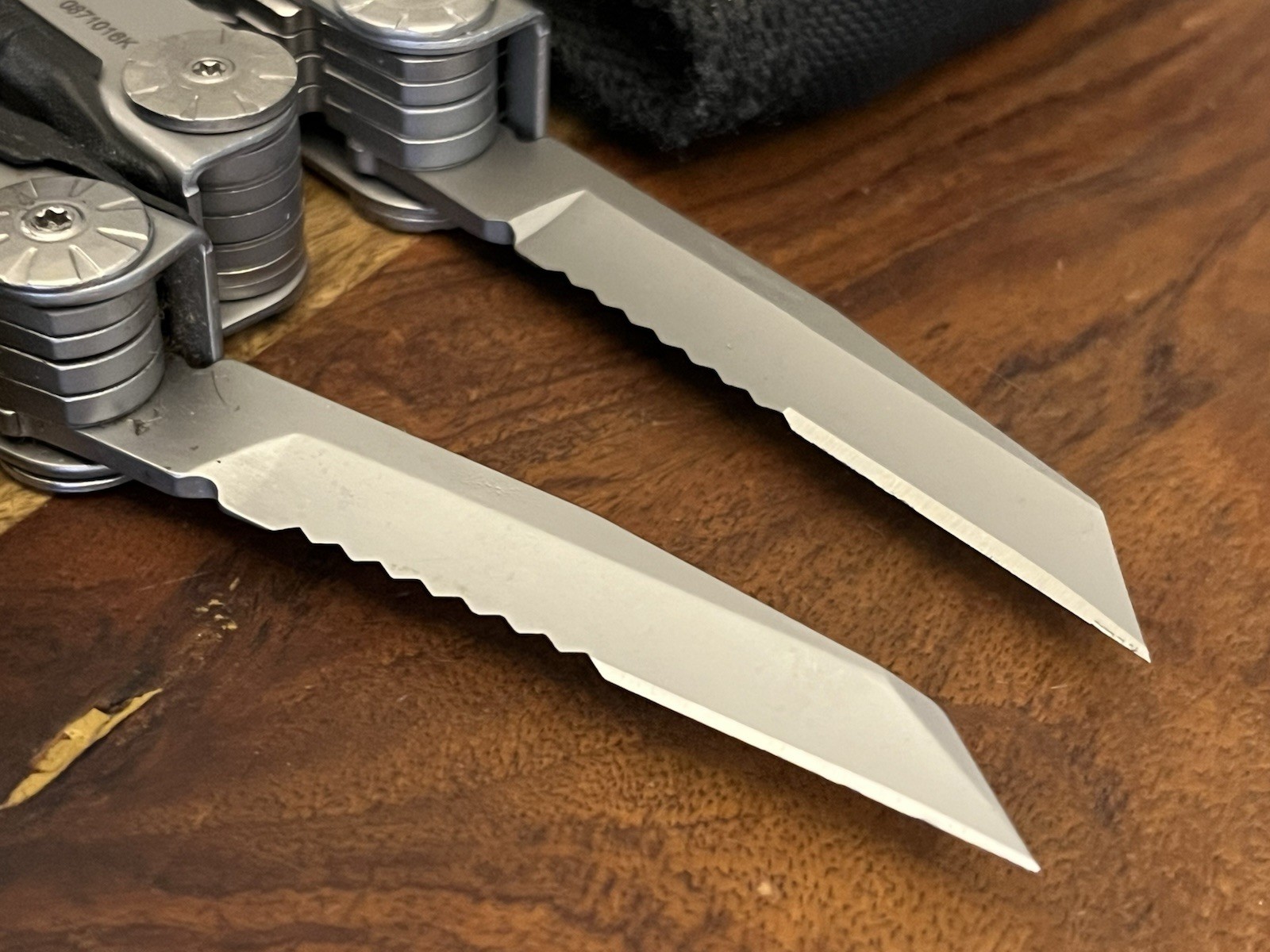 Gerber Multi Tool DIESEL SUPER Nice! w/Gerber Sheath TSA Confiscated (Lot Of 2)