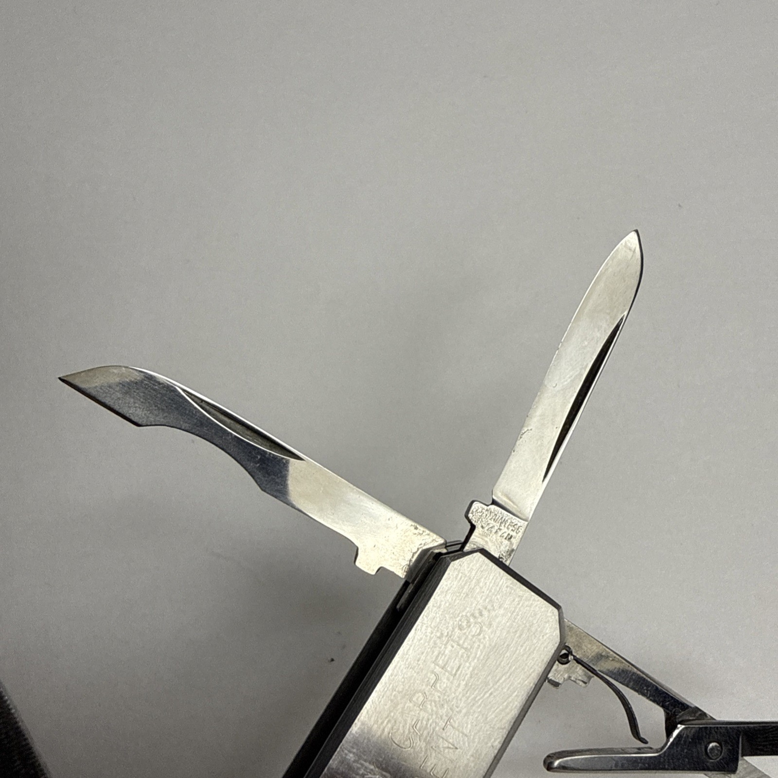 Studio Italy Rostfre Regdes Small Thin Mini Multi-Tool Pocket Knife Scissors Lot