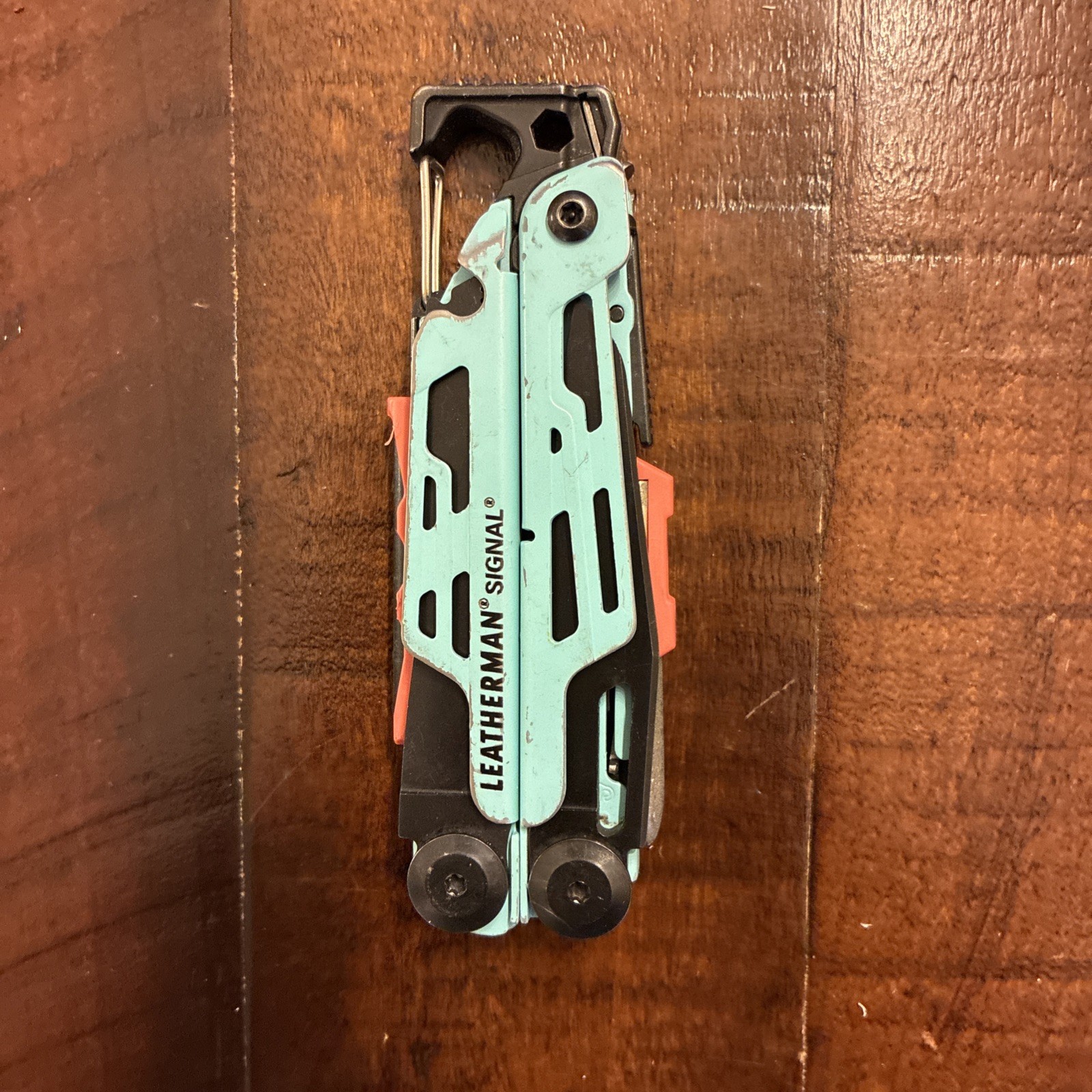 Leatherman Signal Multi-Tool Aqua – Excellent