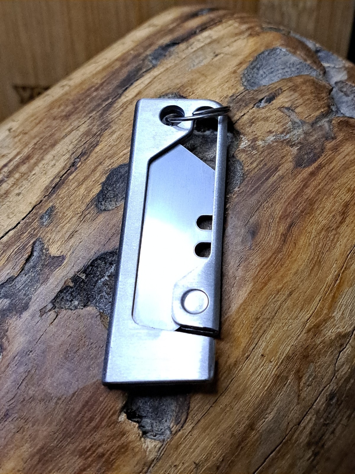 Minimalist Stainless Steel Keychain Utility Knife