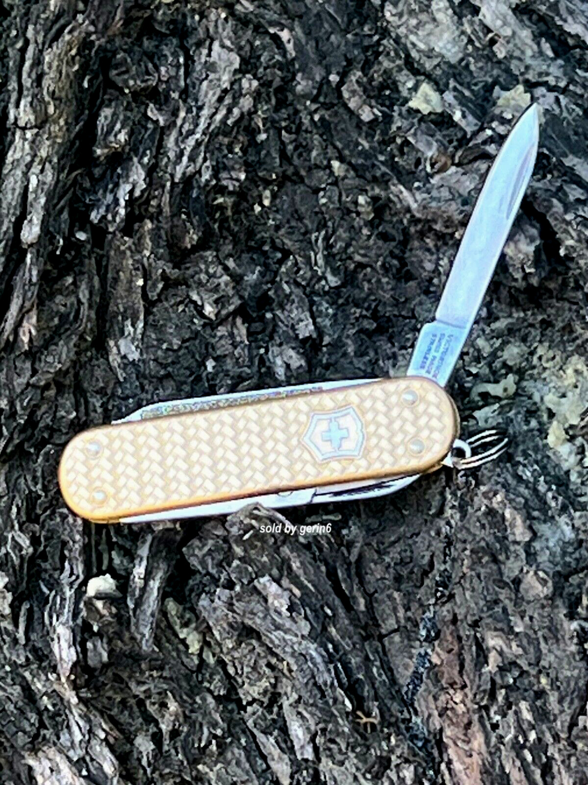 Swiss Army Knife, Classic Brass Gold Alox, Victorinox 0.6221.408G New In Box
