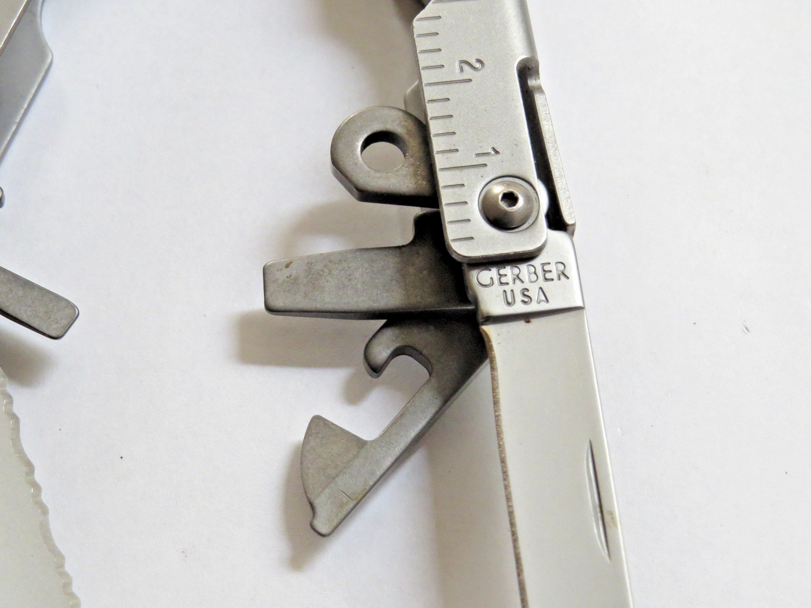 Vintage Stainless Gerber MP600 Blunt Nose Multi Plier Folding Tool No Plastic