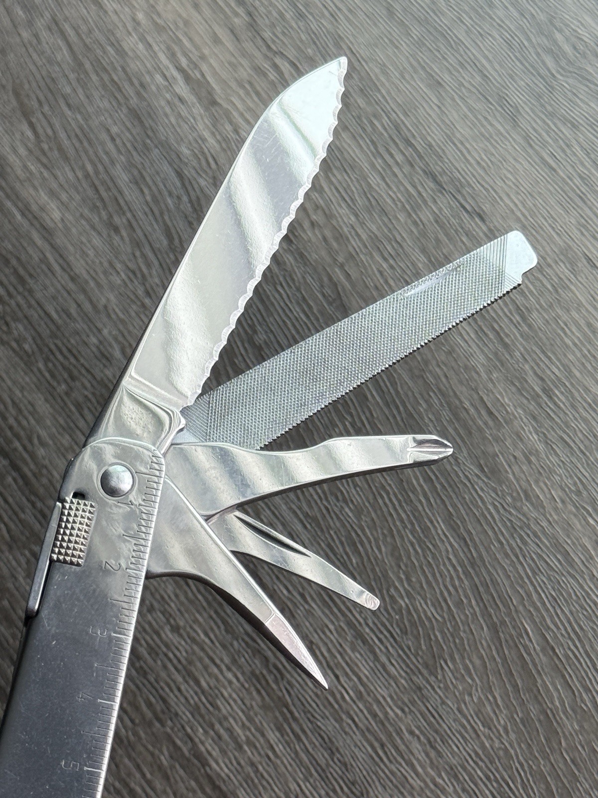 Ultra Rare 1997 First Production Run Victorinox Swisstool Swiss Army Multitool