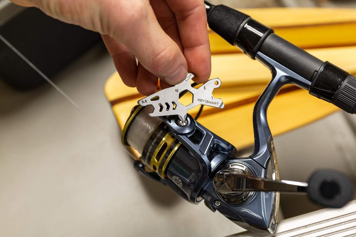 KeySmart AllTul Shark 4-in-1 Everyday Carry Multi-Purpose Keychain Multitool
