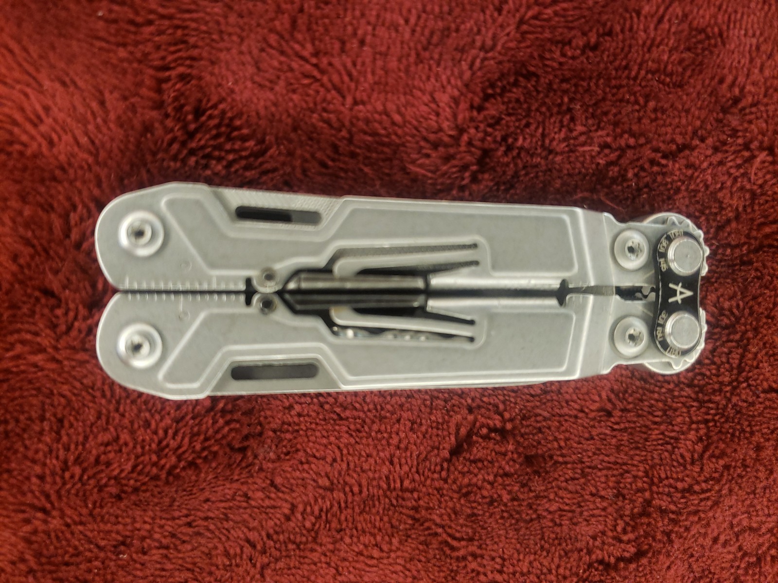 SOG PowerPint Multi-Tool Pocket Knife Folding Pliers
