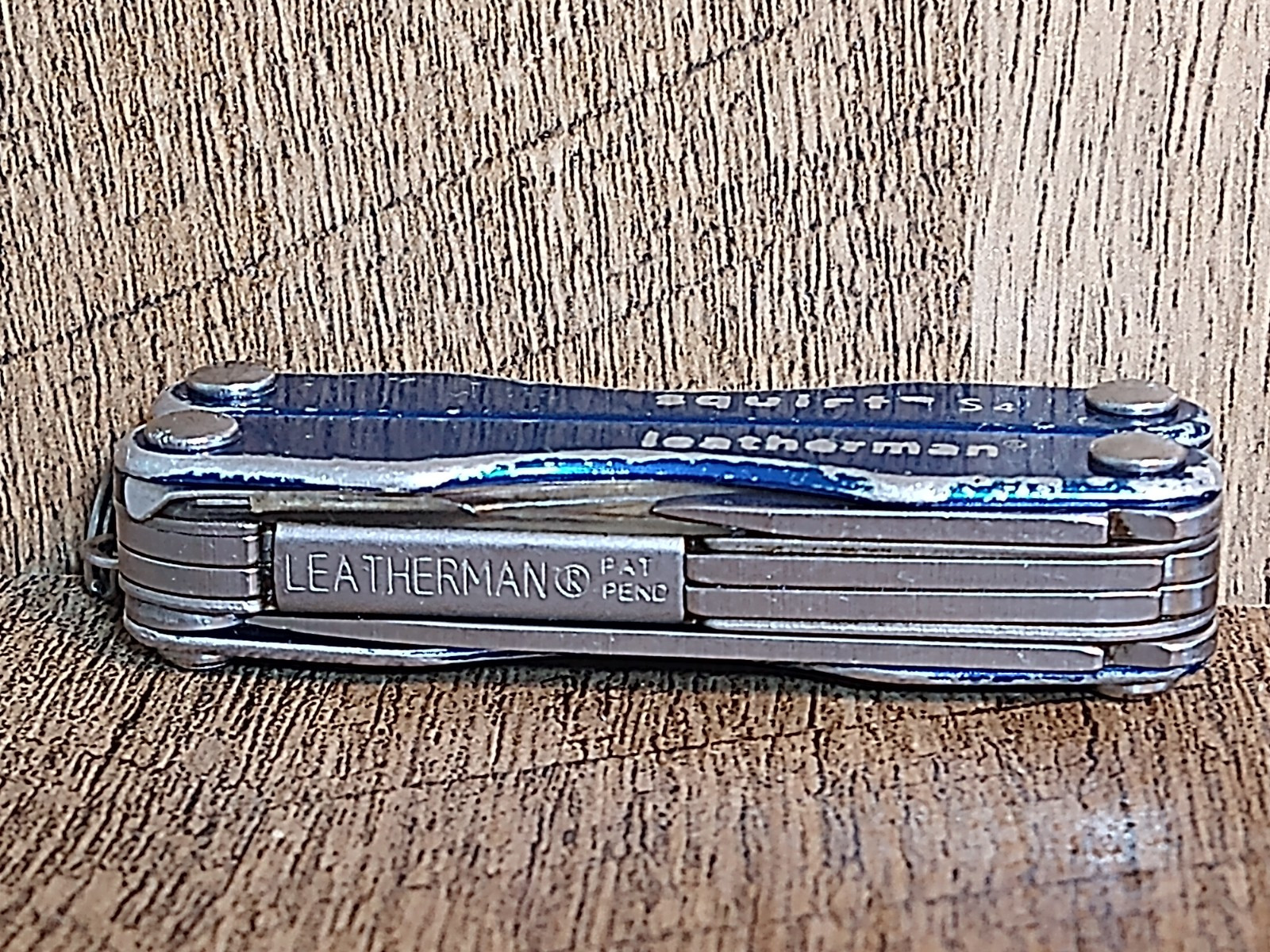 Leatherman SQUIRT S4 BLUE Multi-Tool (Retired Model) – All Tools Good!