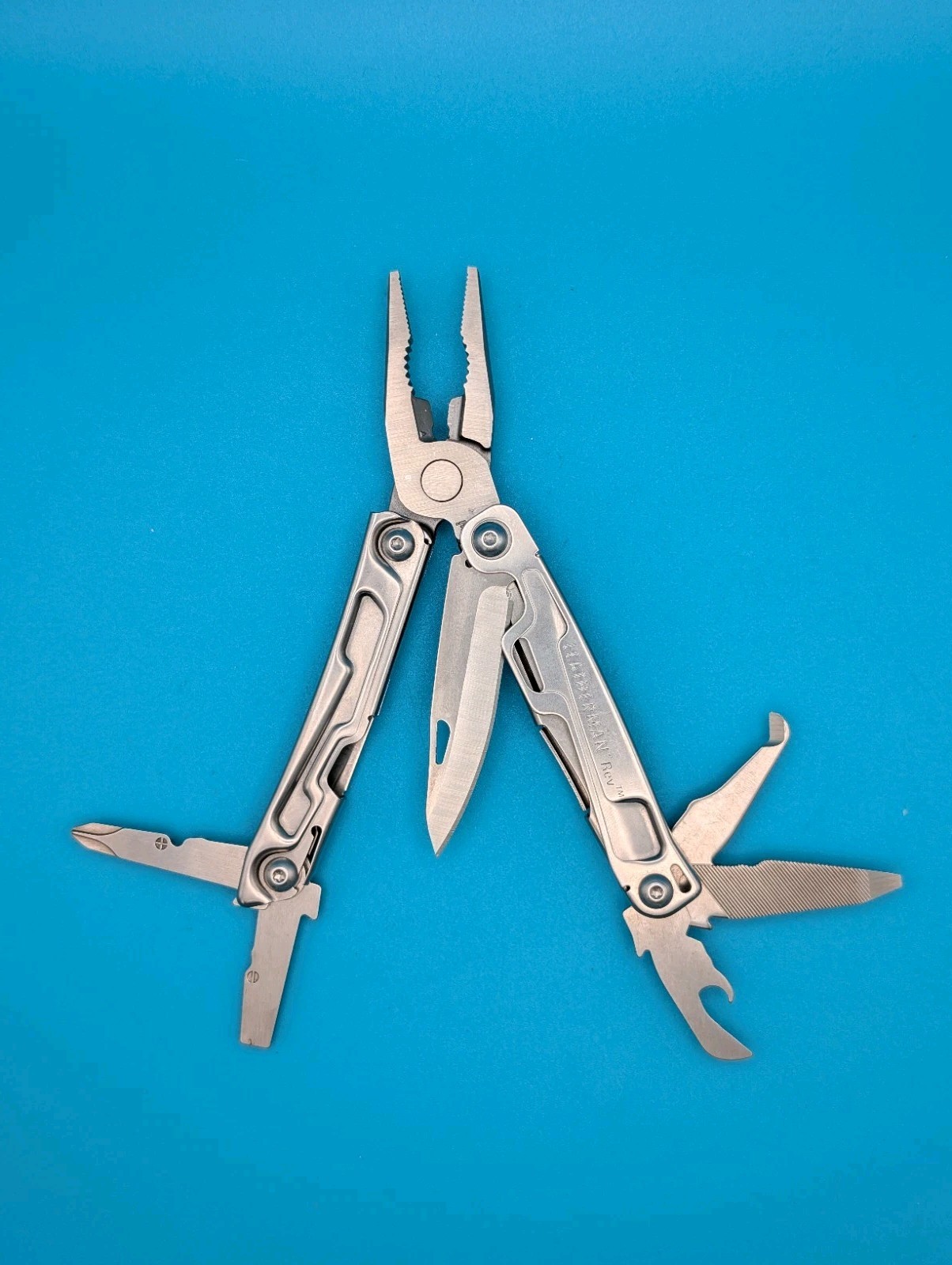 Leatherman Rev 3.8″ Multi-Tool, Stainless!