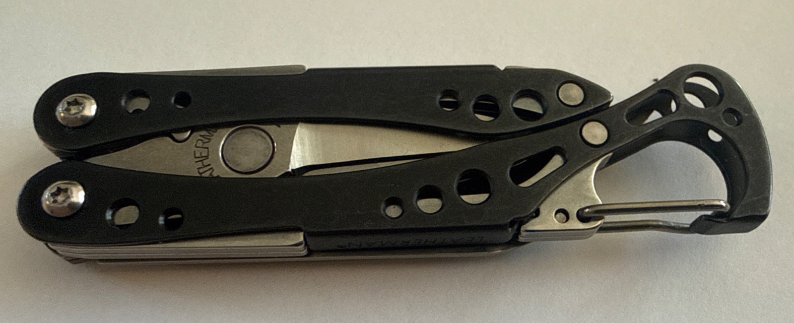Discont. Leatherman CS Style – Green – Reworked by Leatherman. Many New Tools.