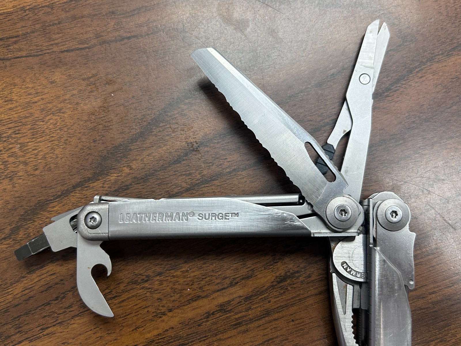 Leatherman Surge Multi-Tool with Black Case & Accessories