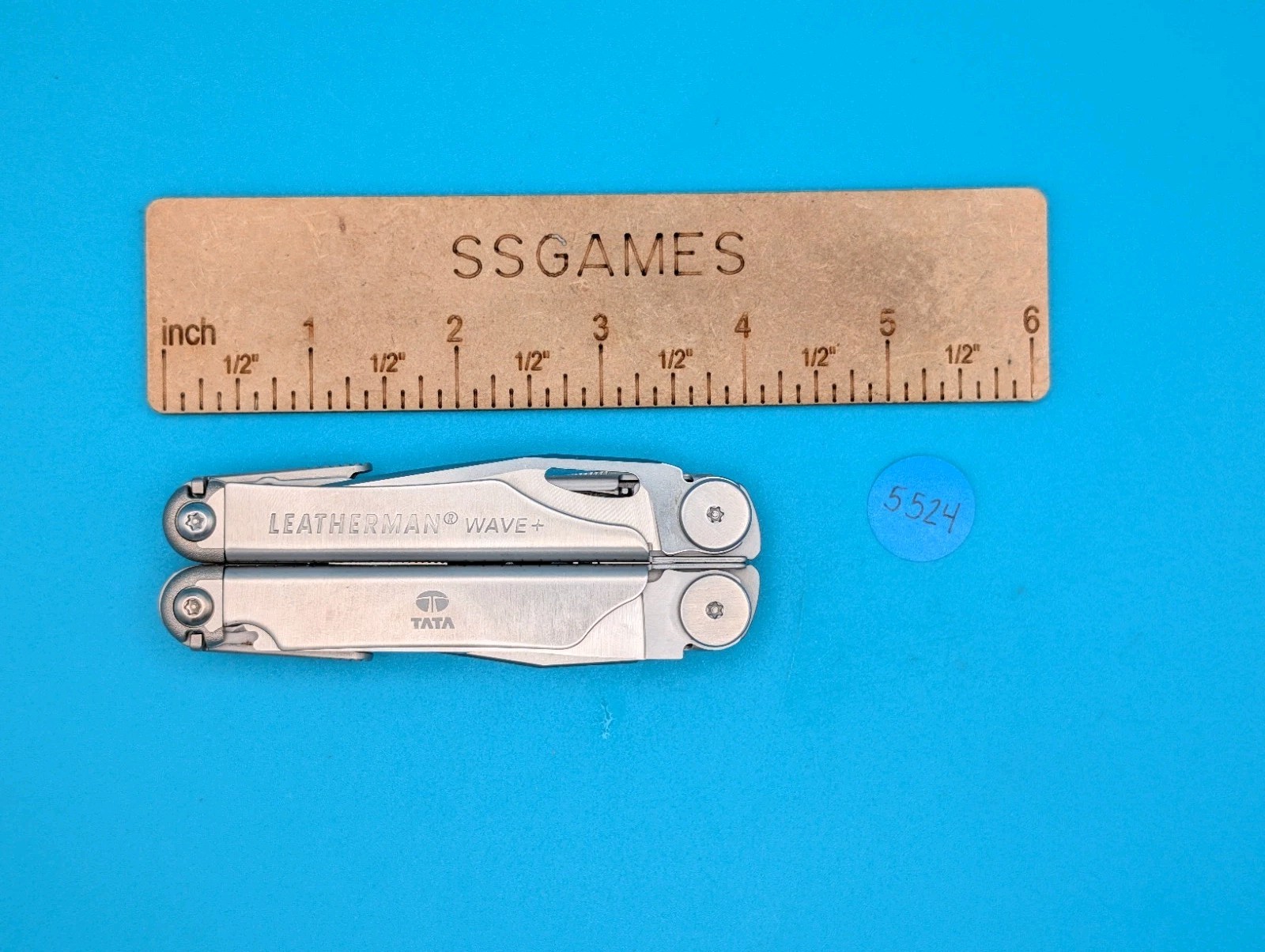Leatherman Wave Plus + Multi-Tool! FAST SHIPPING! WITH SHEATH! * 2021 ORE & ASH*