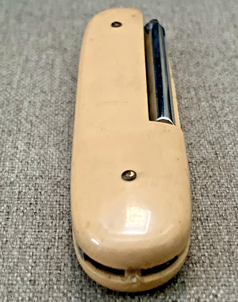 Seizo Japan 3.75″ Tan Stainless Screwdriver Folding Pocket Tool