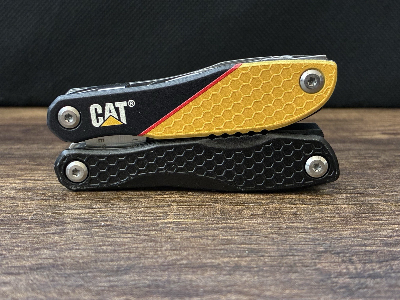 CAT Black & Yellow Multi-Function Tool 12-in-1