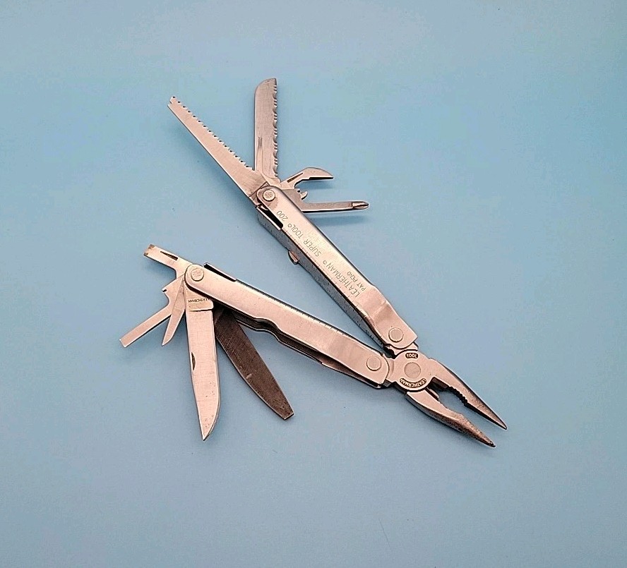 Leatherman Super Tool 200 Multi-Tool – Dated 1203 – Pliers, Knife, Saw, File