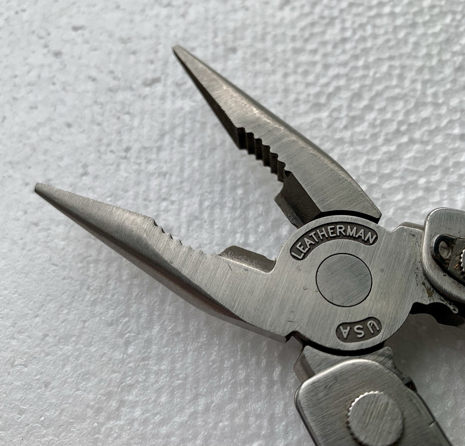 VTG 90’s Leatherman Super Tool With Custom Leather Sheath