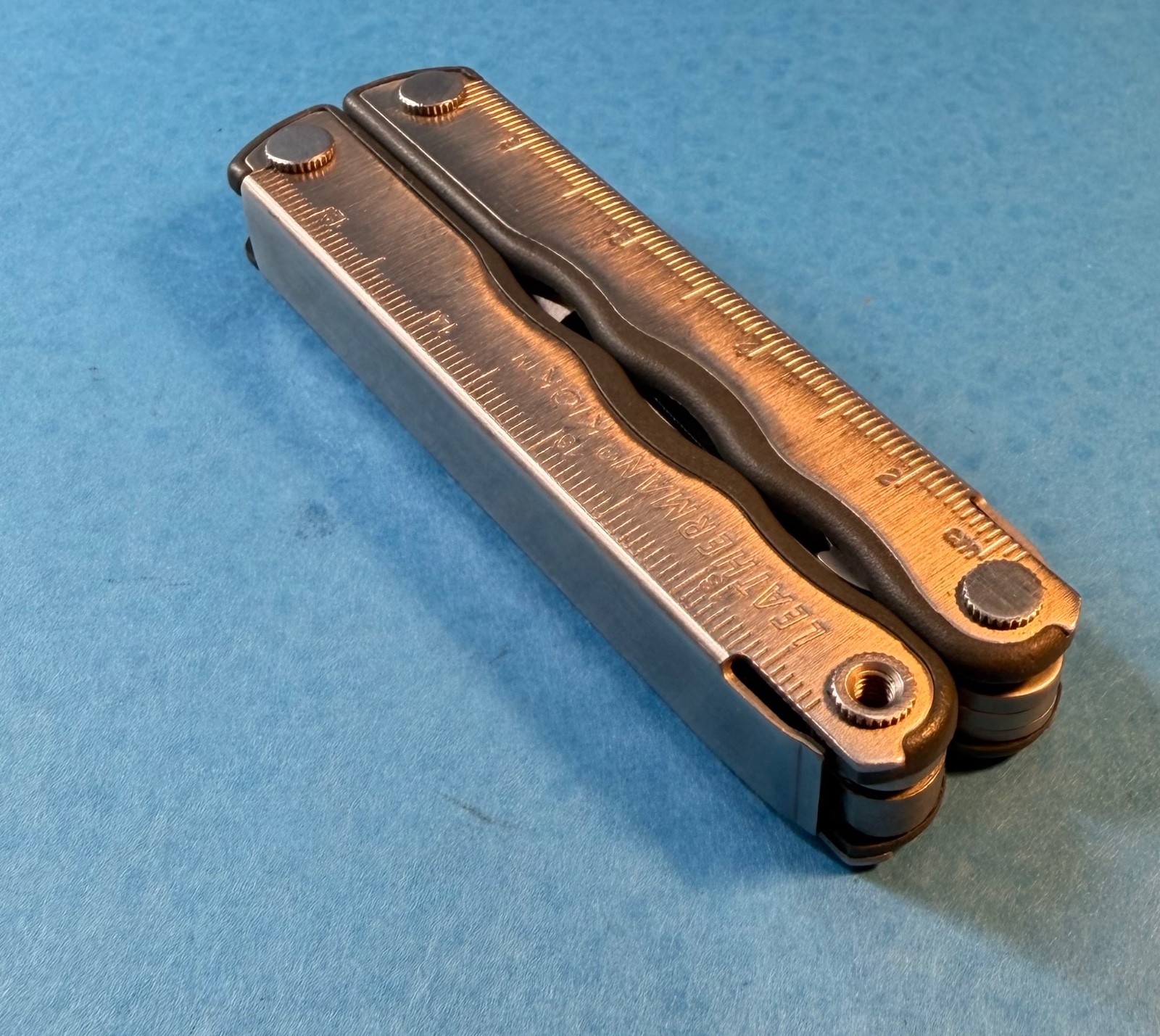 Classic Leatherman Kick Multi-Tool Knife Excellent Condition with Leather Sheath