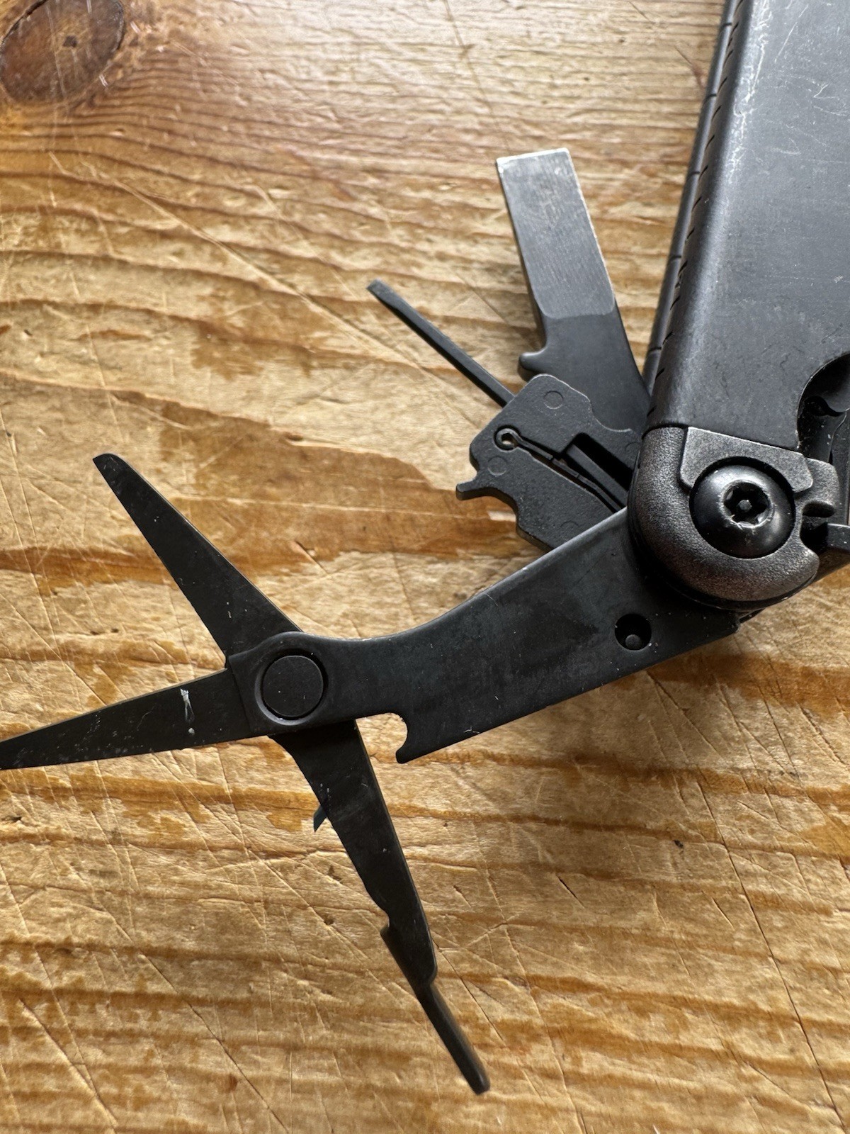 Leatherman Wave / Wave + / Plus Black Oxide Multitool