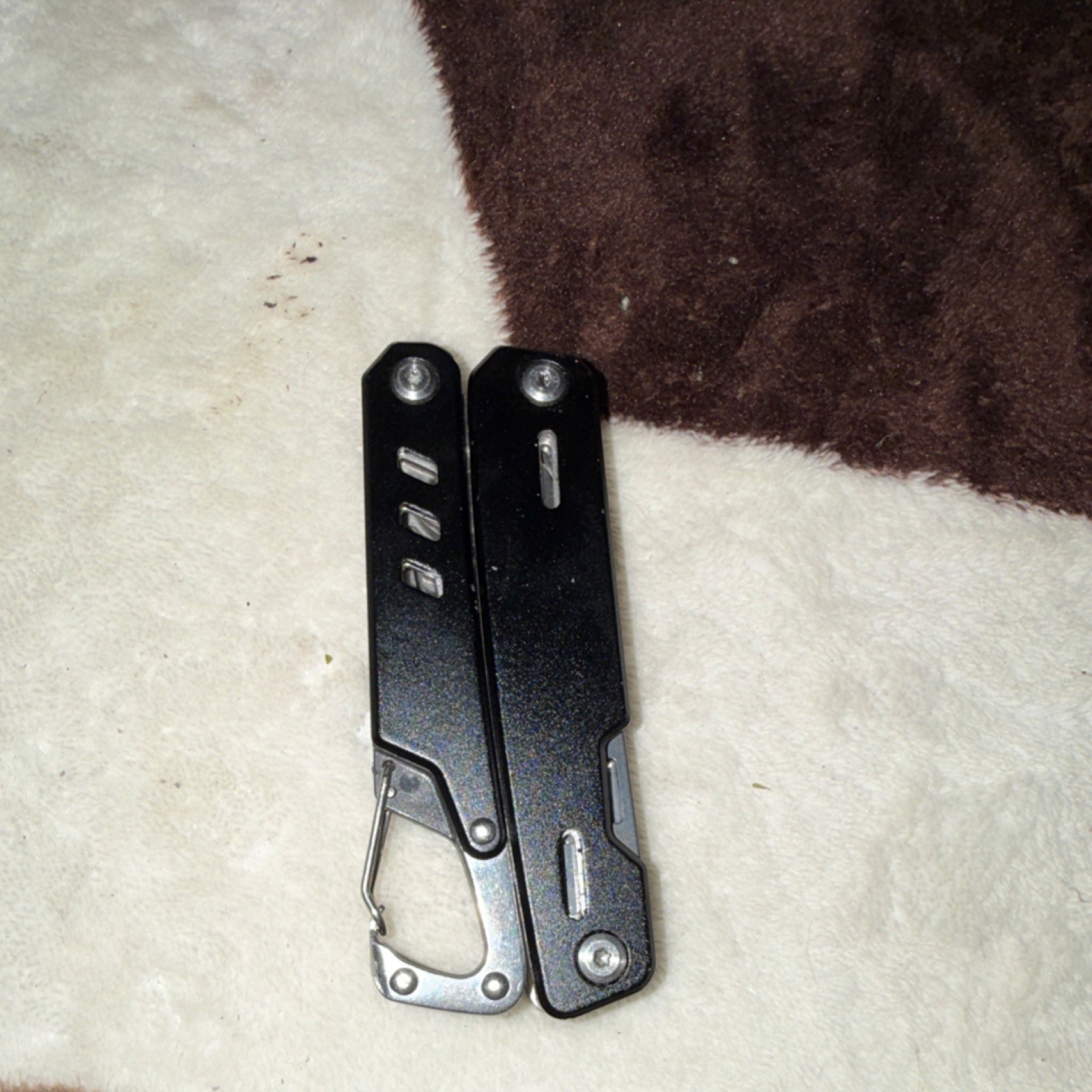 Black Silver Stainless Steel Multi-Tool Plier Knife Saw Carabiner Clip