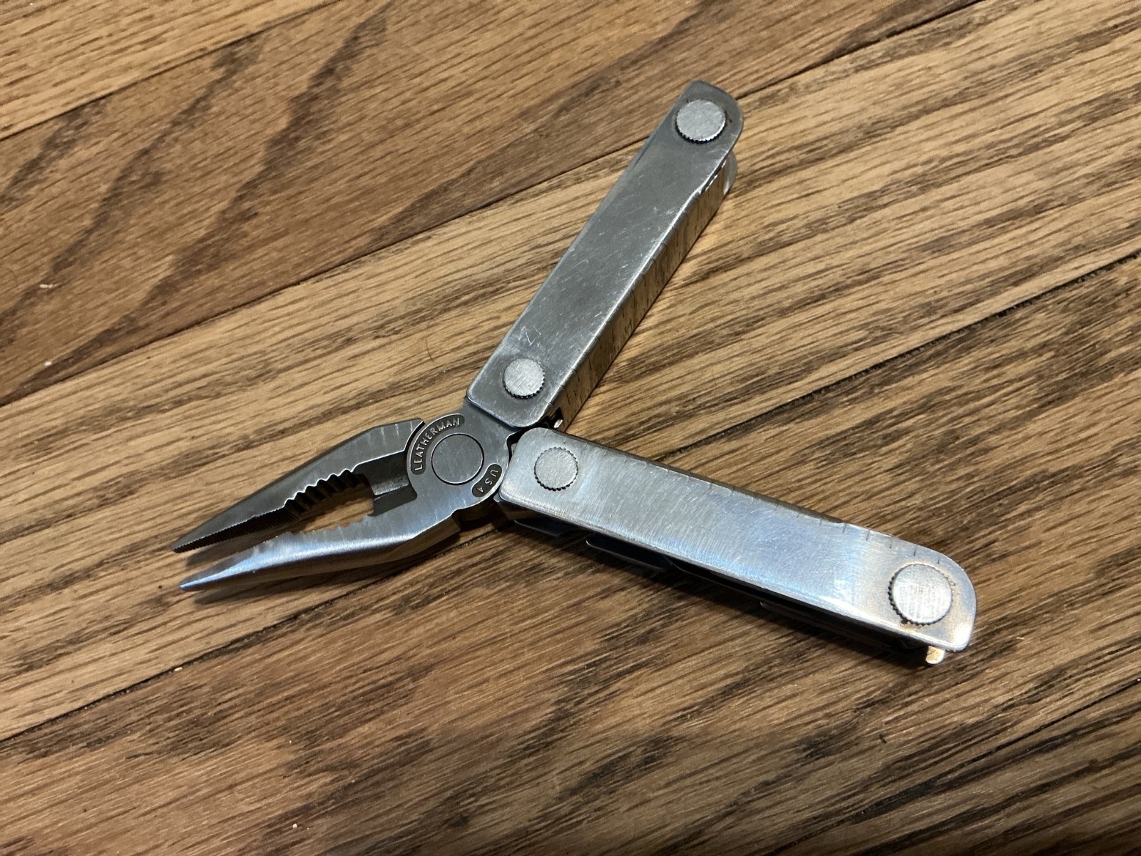 Vintage Leatherman mini-tool, Portland, OR, 4744272