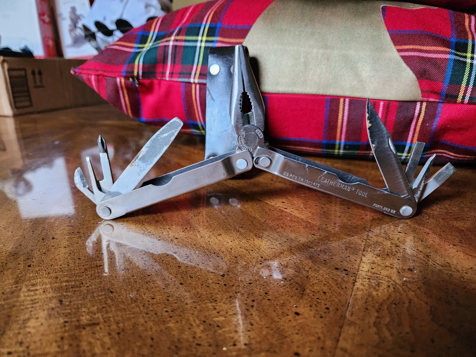 Vintage Leatherman Multi-tool With Brown Case Very Good Condition
