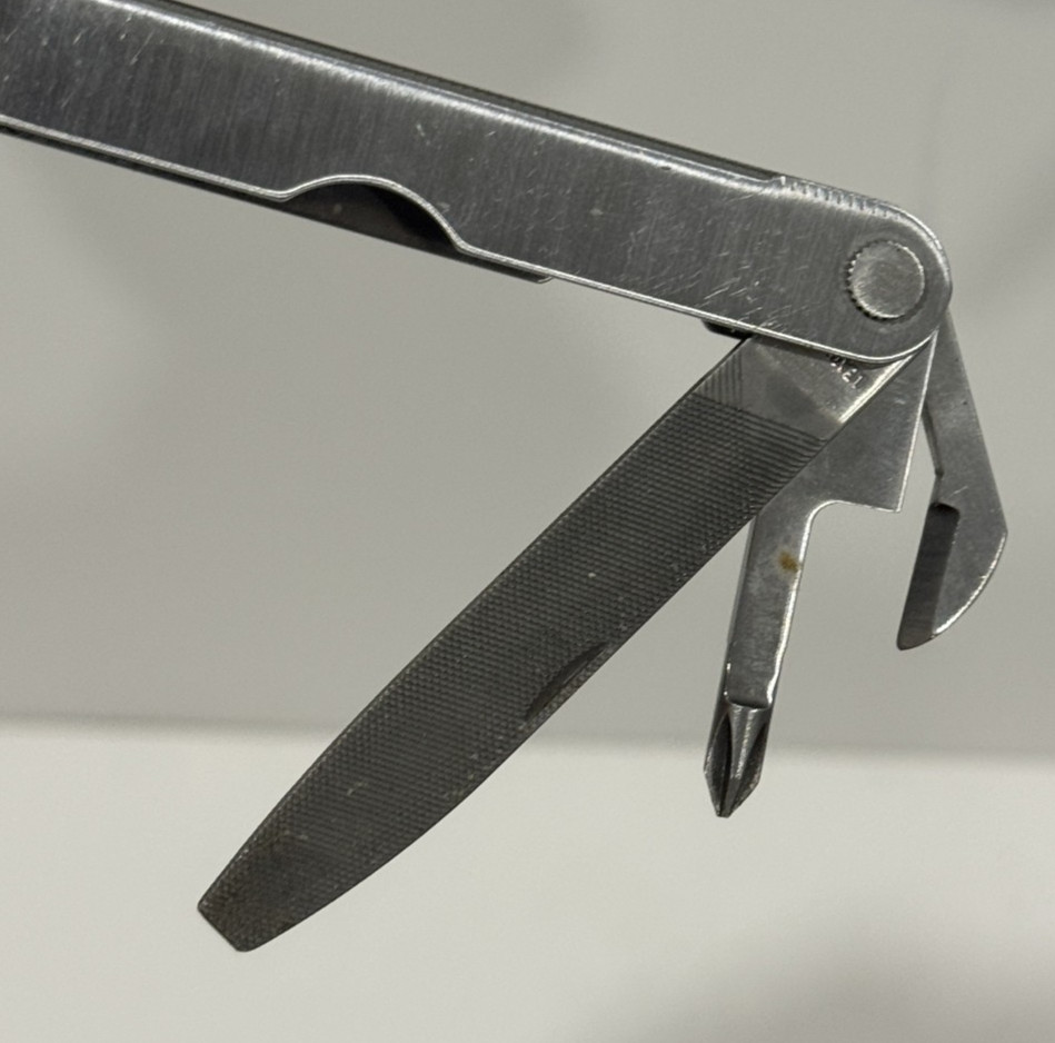 Vintage Leatherman PST Multi Tool 9in1 Marlboro Country Store Version Stainless