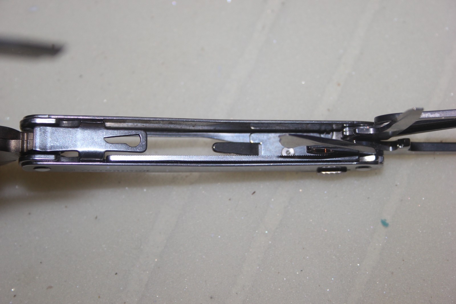 Victorinox Swiss Tool Spirit MX? XBS ? Multitool, leather case, vintage?