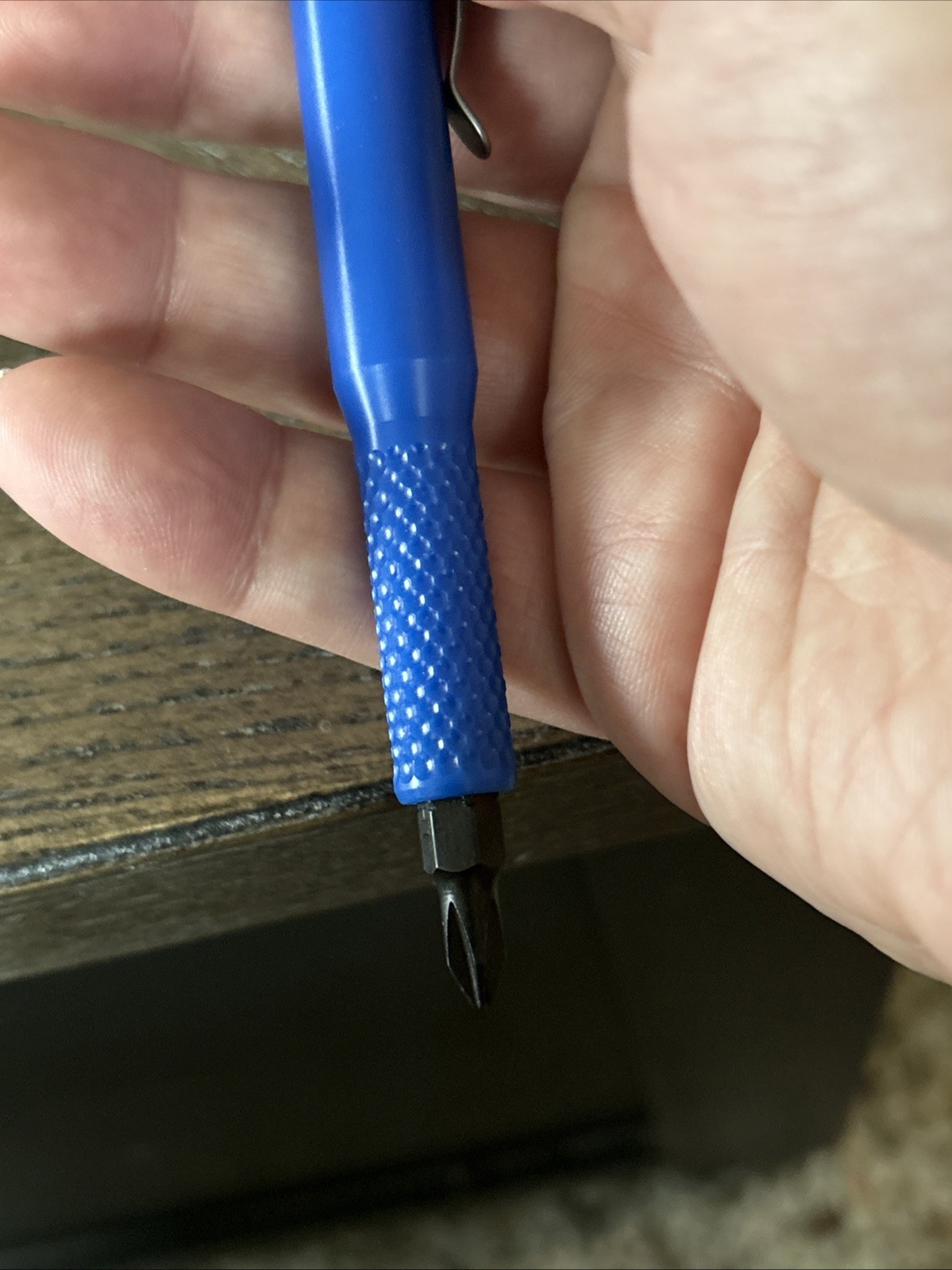 Maratac Delrin Electric Blue Pen Driver 4 Standard Bits Holds Extras Pocket Clip