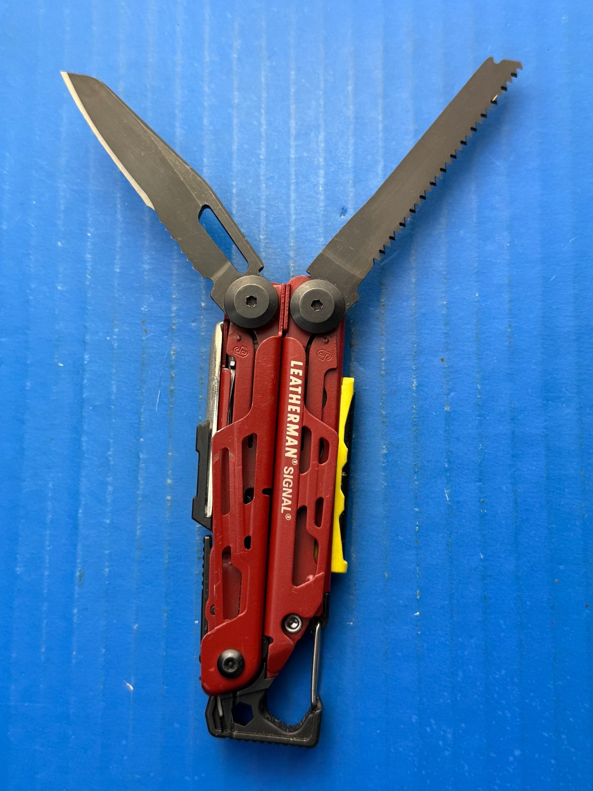 Leatherman Signal Multi-Tool Stainless – Various Colors
