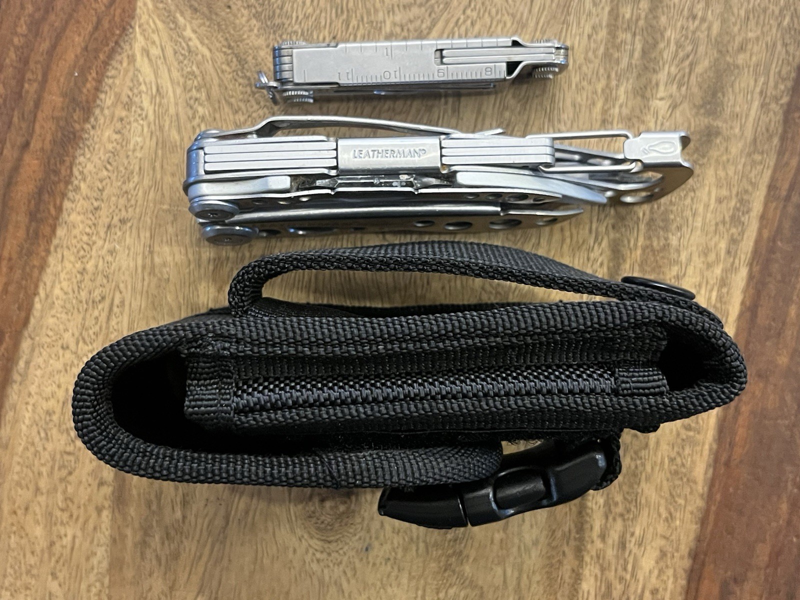 2022 Leatherman Skeletool & MICRA MultiTools SUPER NICE!! w/New Molle Sheath