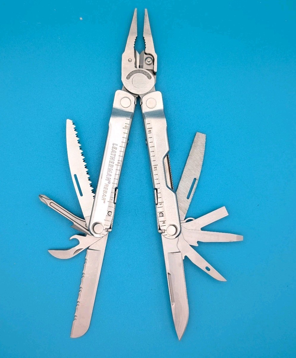 Leatherman Rebar Multi-Tool! Stainless! With Sheath!