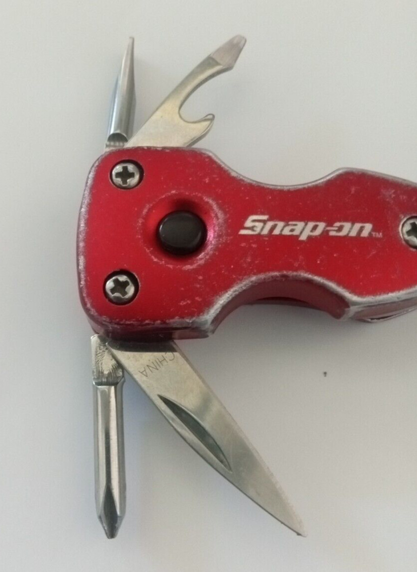 Snap-On Red Multi Tool Keychain Flashlight Knife Bottle Opener
