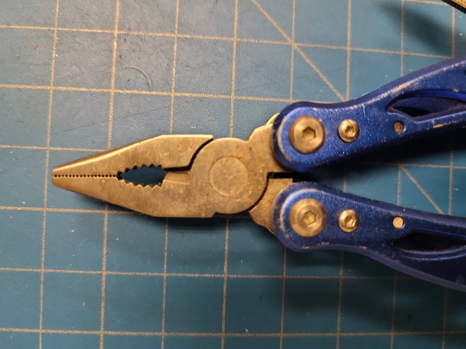 Stanley Blue Pocket Multi-Tool Folding Pliers Knife Saw File Screwdriver EDC Too