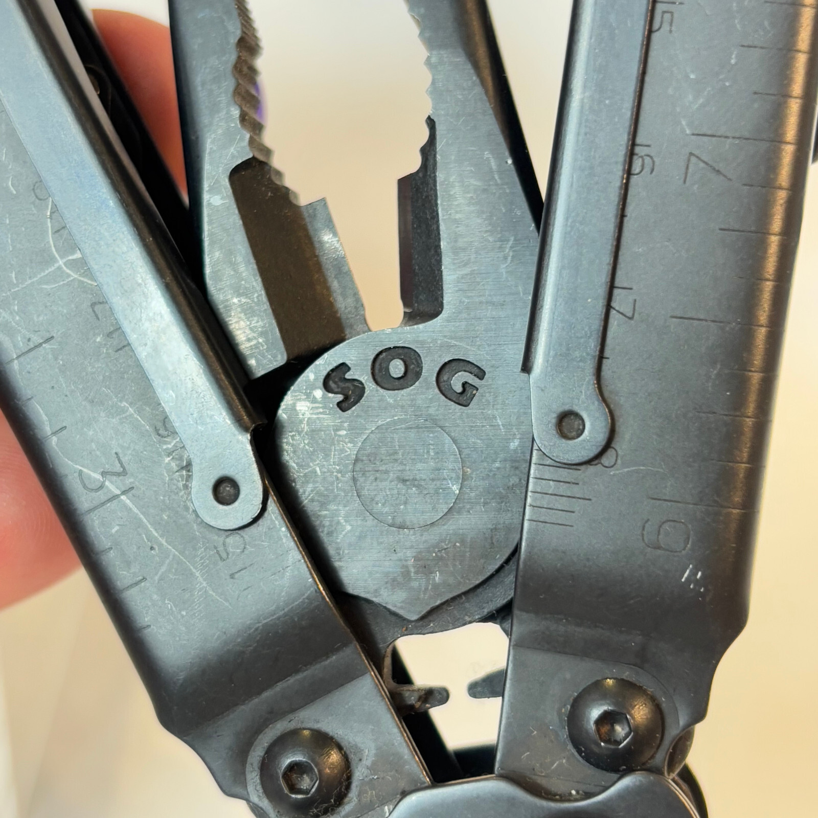 SOG Powerlock Multitool With Sheath