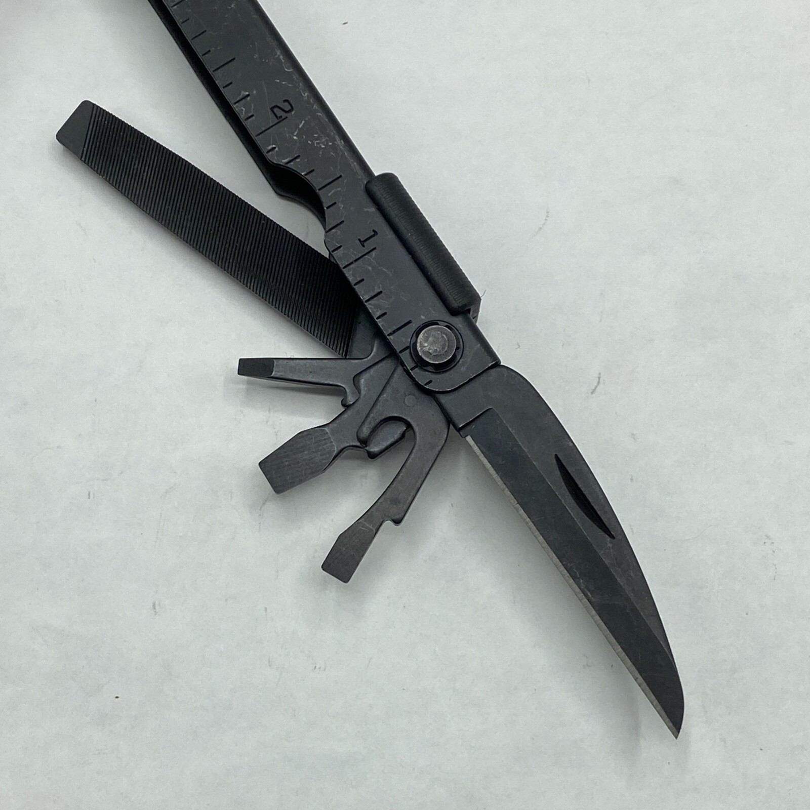 Gerber MP 600, Carbide Cutters, Needlenose – Black