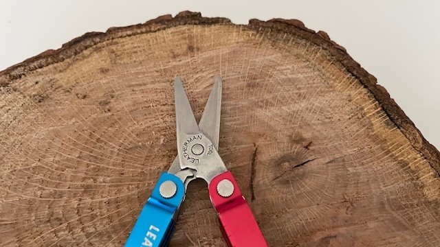 Leatherman Micra Multi Tool Stainless Steel Red& Blue Anodized Handled Scissors
