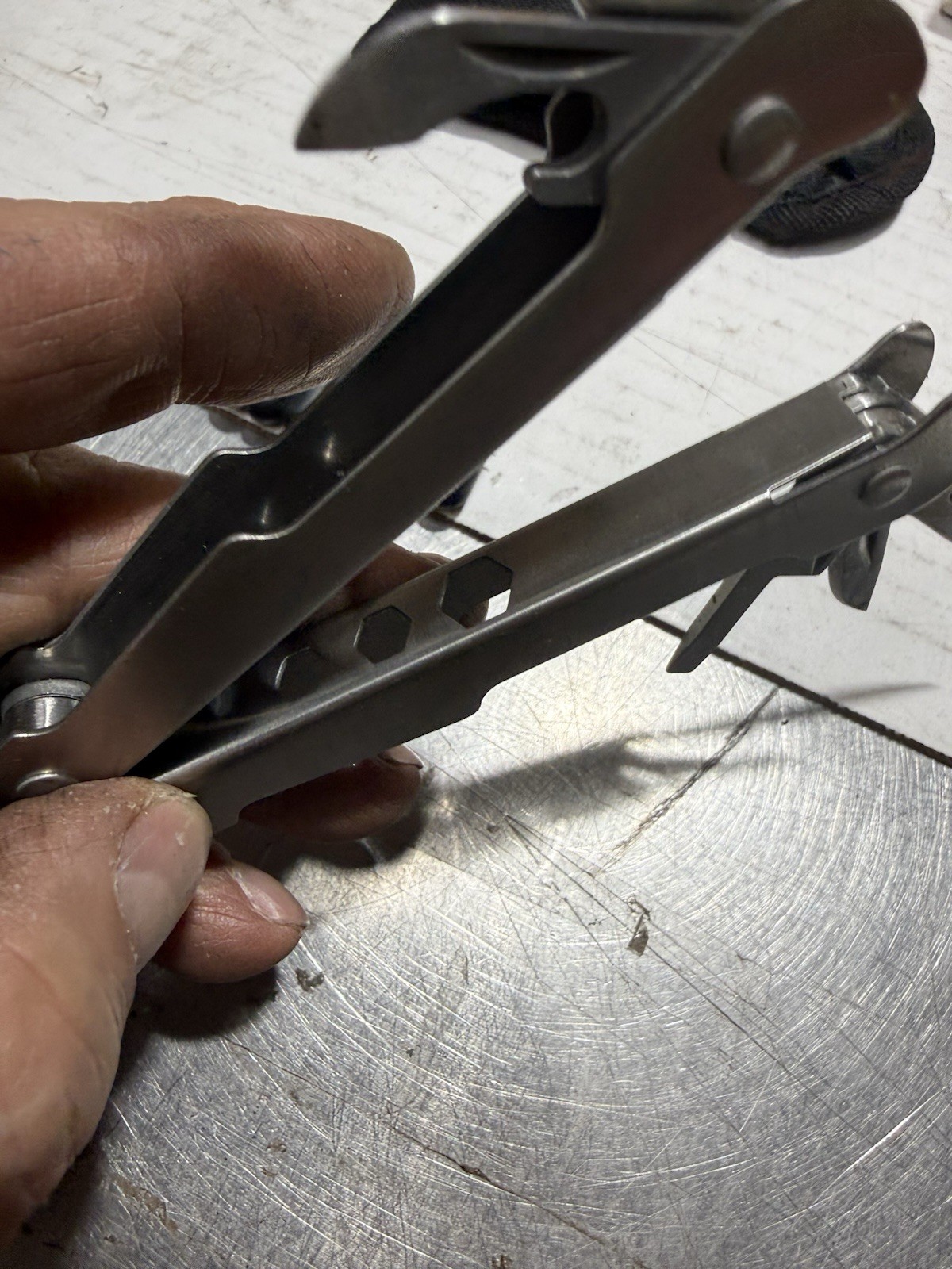Multitool Stainless Steel Pliers W/ Silver Handle And Multitool Pocketknife Mint
