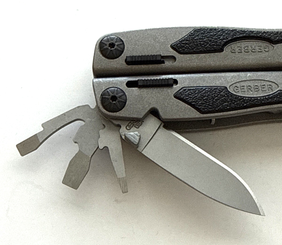 Gerber MP700 Urban Legend Multi-function Tool Nylon Sheath USA